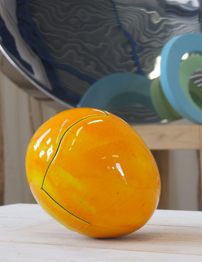 Prasto, Yellow  egg©, 2013; Glazed ceramic, lead, 25x18 cm