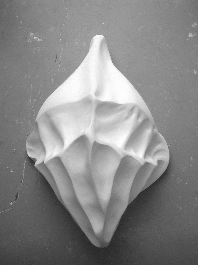 Prasto, Water in my hands©, 2007; Ceramic plaster, 75x53x35 cm