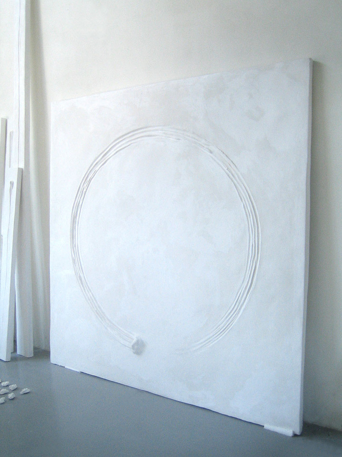 Prasto, O di Prasto©, 2007; Ceramic plaster, 212x212,5 cm